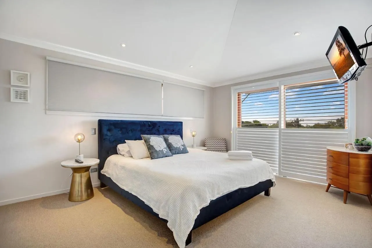 2 20 Kingfisher Dr Peregian Beach