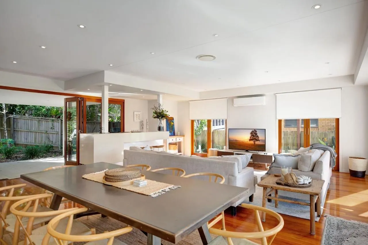 2 20 Kingfisher Dr Peregian Beach
