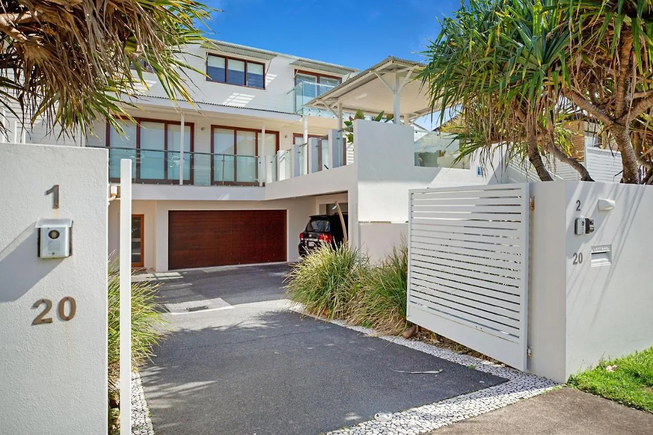 Apartment 2 20 Kingfisher Dr Peregian Beach